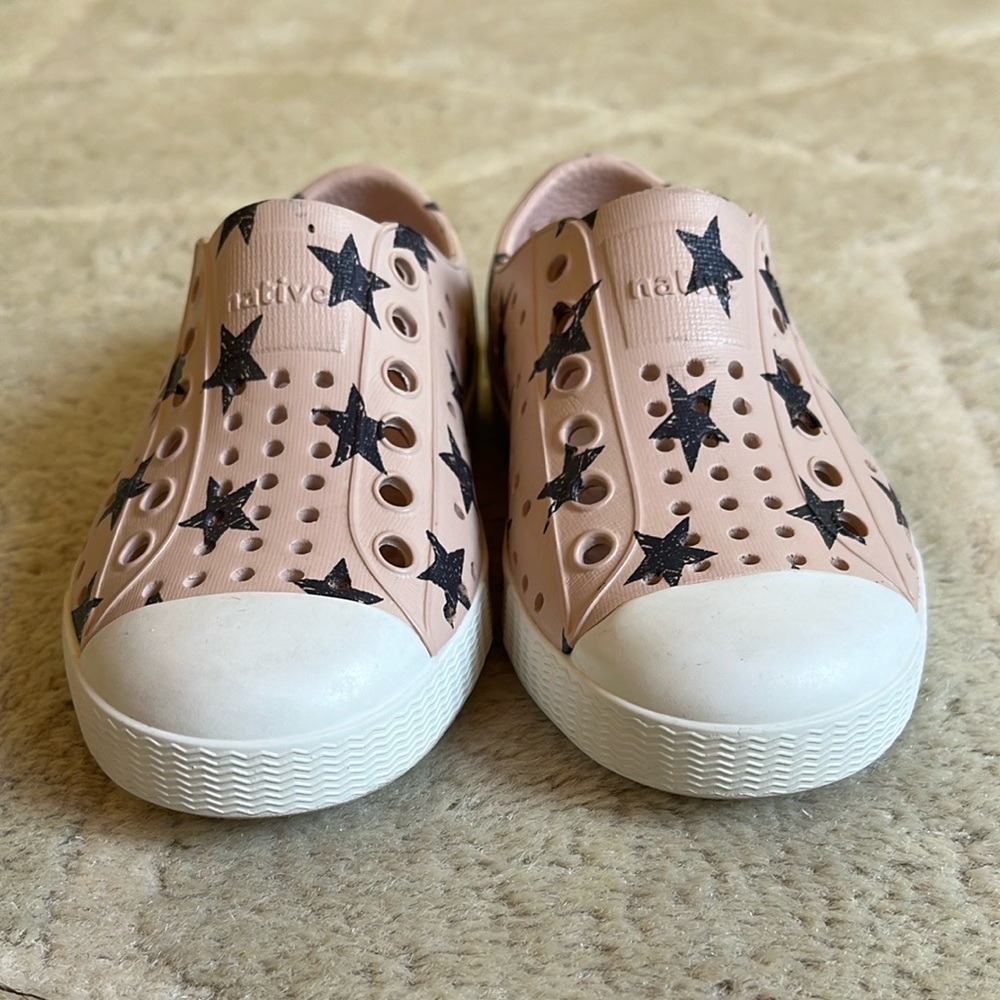 Native Shoes - Picture 3 of 13